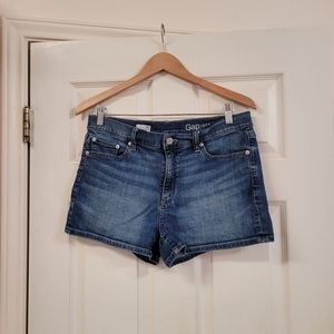 GAP Women's Slimming Jean Shorts 30